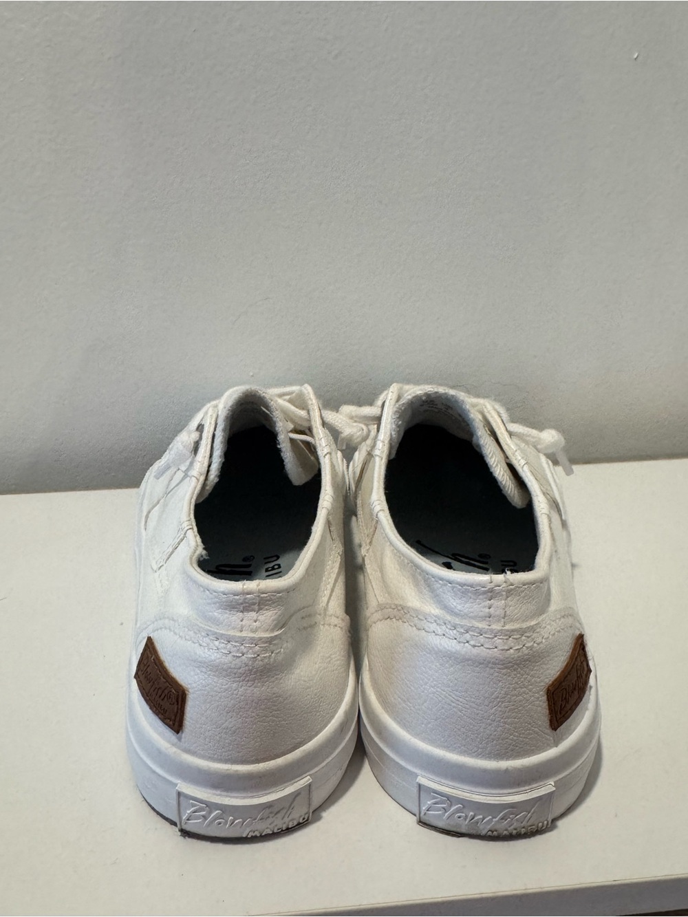 Blowfish Women's Low-Top White Canvas-Style Lace-Up Sneakers - Picture 2 of 7